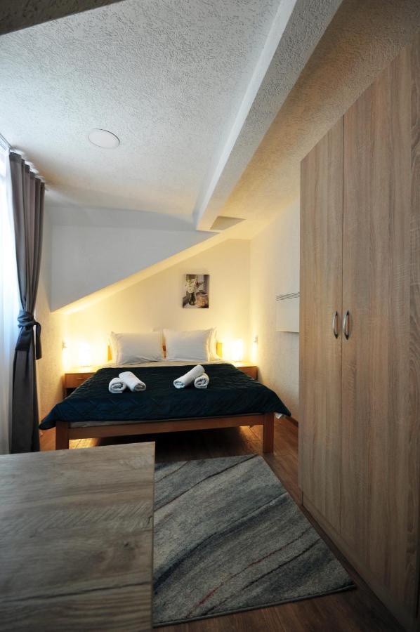 Stil Park Apartmani Vrnjačka Banja Екстериор снимка