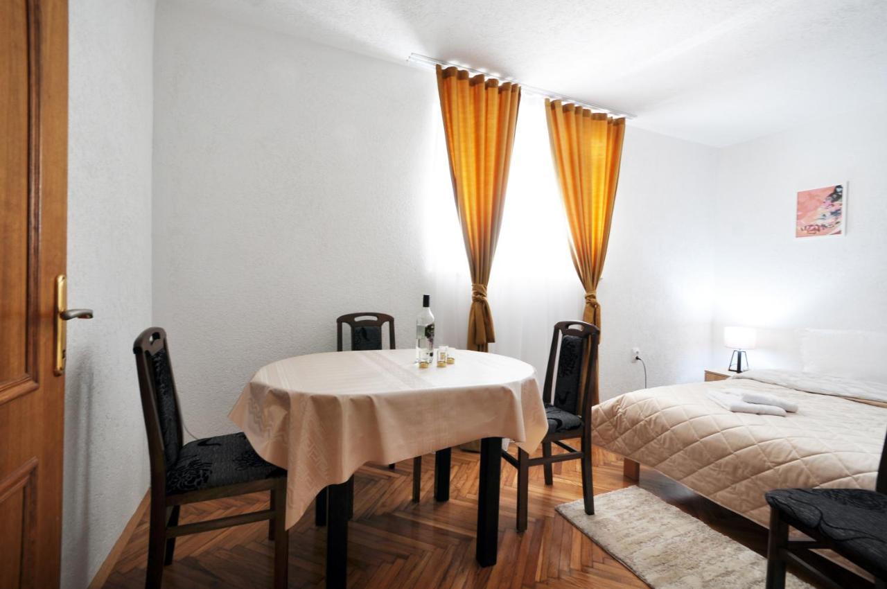 Stil Park Apartmani Vrnjačka Banja Екстериор снимка