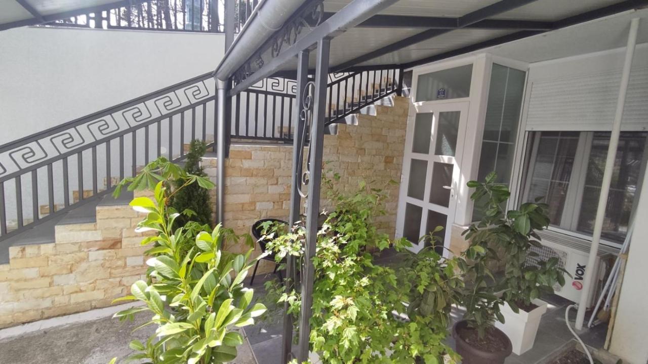 Stil Park Apartmani Vrnjačka Banja Екстериор снимка